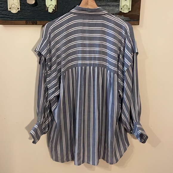 Harshman Randall Grey White Twin Striped Oversized Button Down Blouse Size Small - Picture 11 of 15